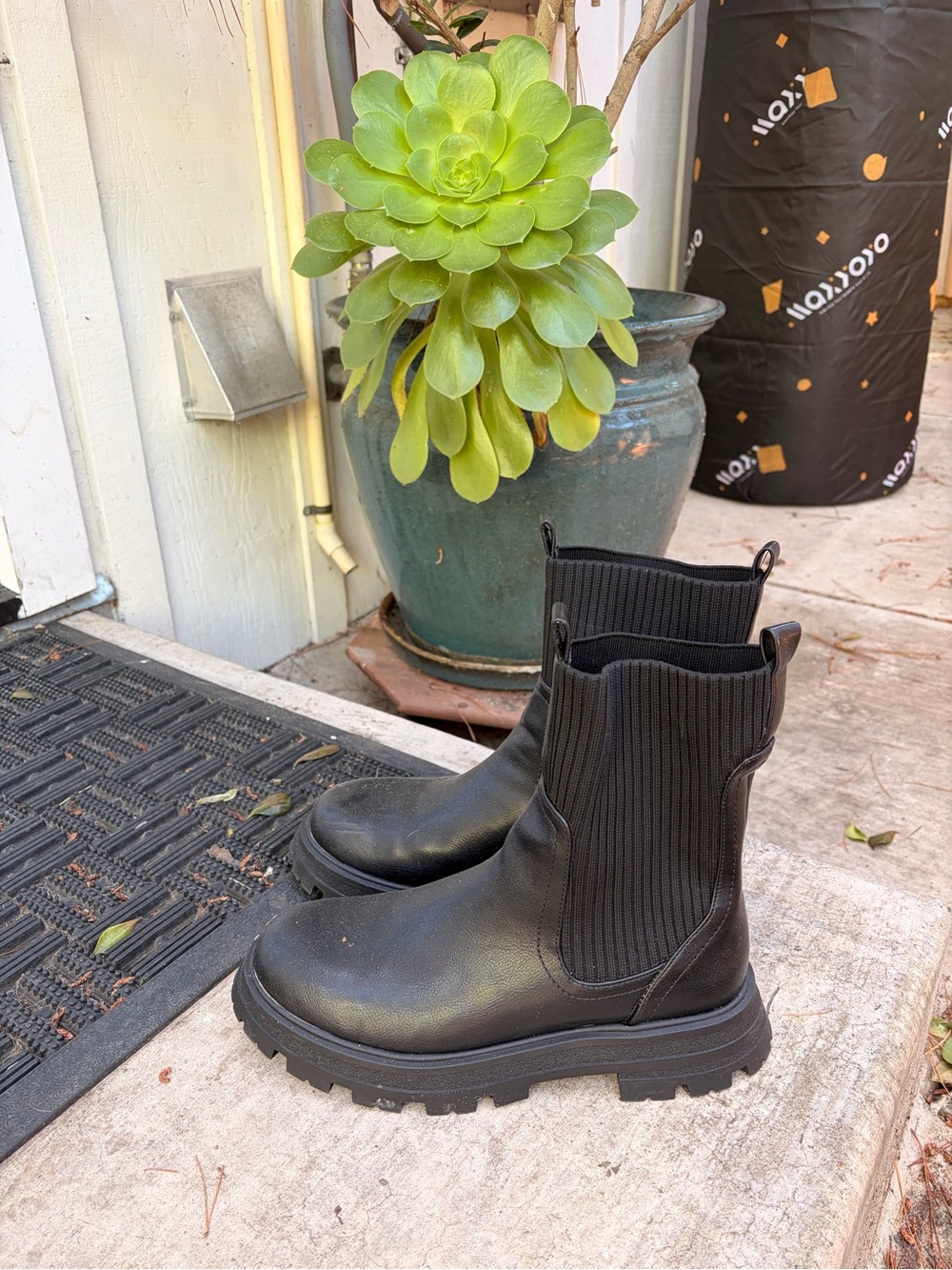 Black Lug Boots